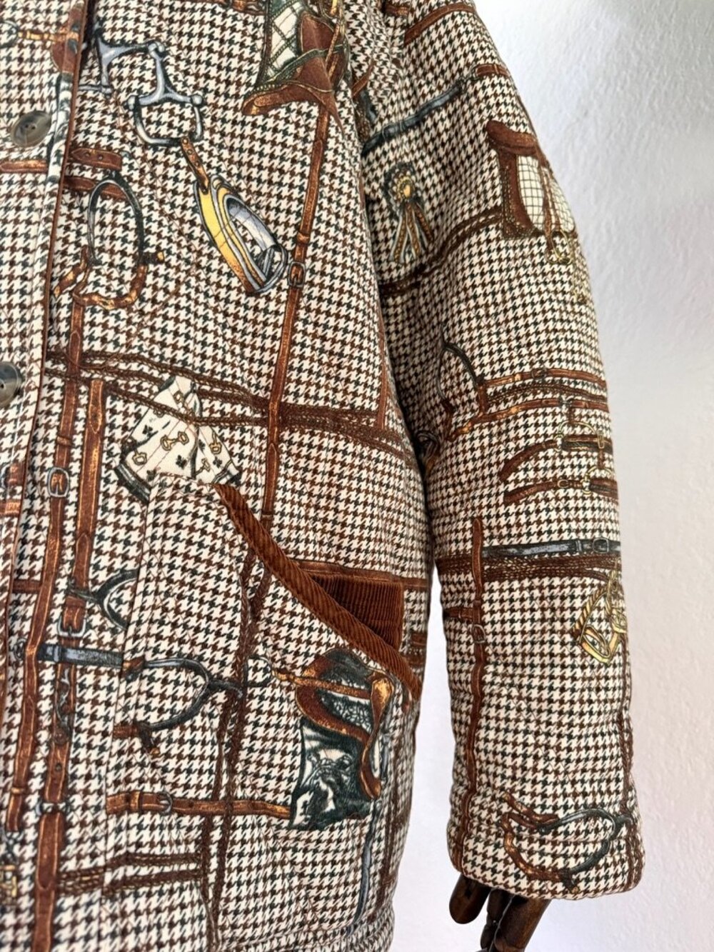 Vintage Equestrian Heritage Print Jacket, Size Medium - Picture 4 of 5